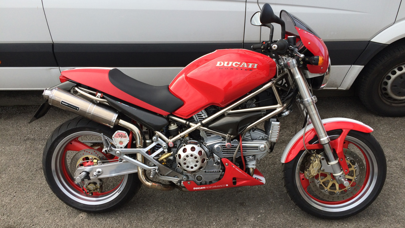 Special 2000. Ducati Monster 900 плуг. Ducati m900 "Monster". Ducati Monster 900 Custom. Дукати м 400.